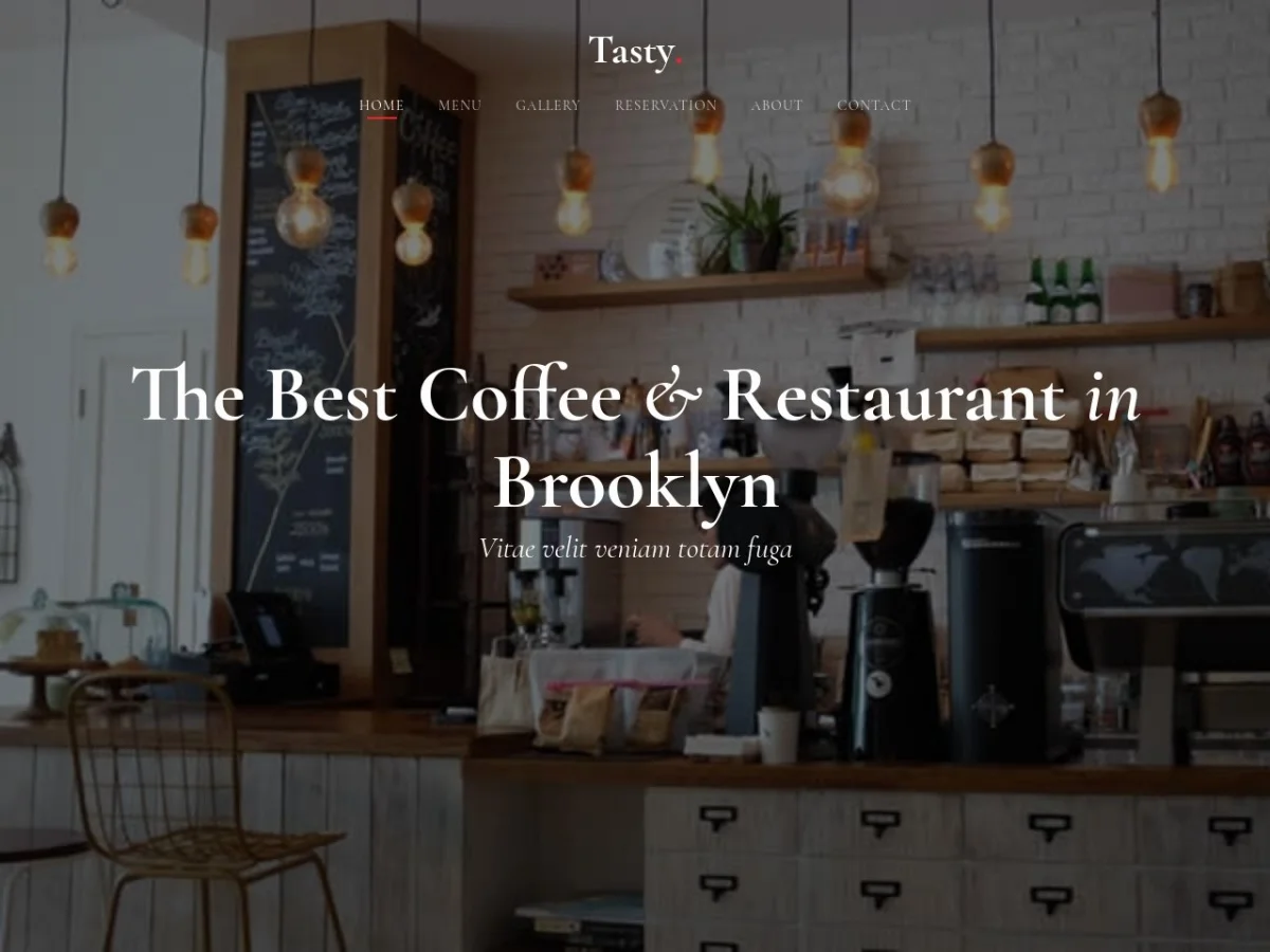 Hamburguesa gourmet con pan artesanal y patatas